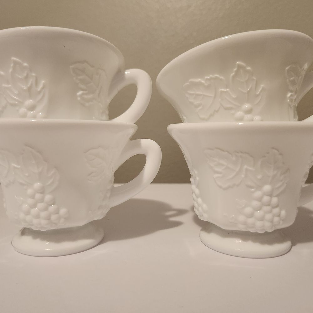 Milk Glass - Indiana Glass Grape Harvest set of 4